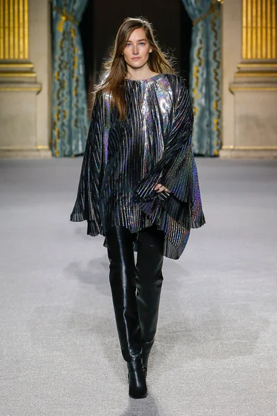 Look 85